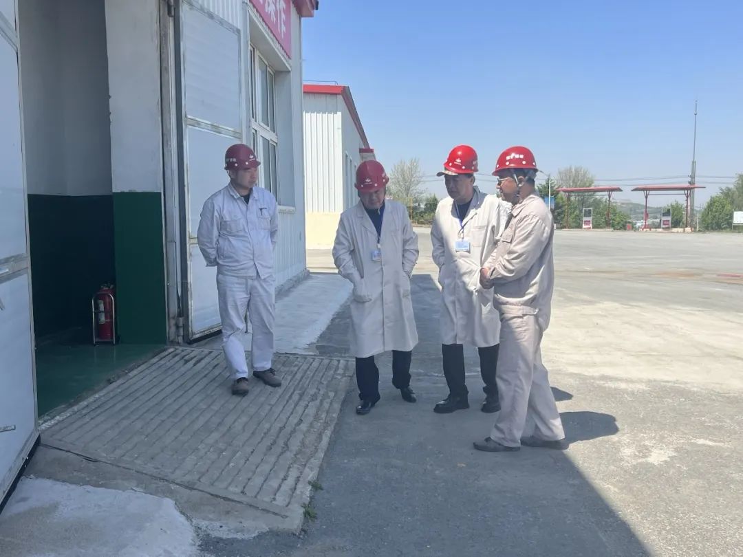 携手合作深交流 比肩并进共发展｜多家相关合作单位到鞍矿爆破考察交流